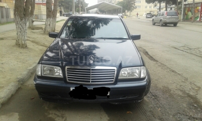 Mercedes C 200 1999, 270,000 km - 2.0 l - Bakı