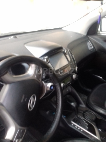 Hyundai ix35 2010, 135,000 km - 2.0 l - Bakı