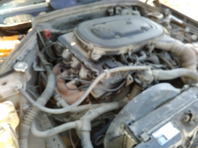 Mercedes 190 1992, 324,152 km - 1.8 l - Yevlax
