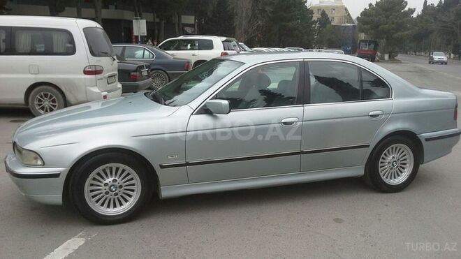 BMW 523 1998, 250,000 km - 2.5 l - Sumqayıt