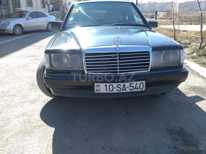 Mercedes 190 1992, 324,152 km - 1.8 l - Yevlax