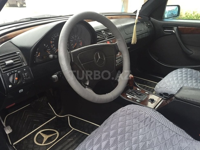 Mercedes C 180 1998, 238,000 km - 1.8 l - Sumqayıt