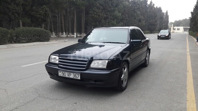 Mercedes C 200 1999, 225,000 km - 2.0 l - Sumqayıt