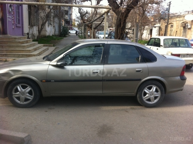 Opel Vectra 1997, 278,000 km - 1.8 l - Bakı