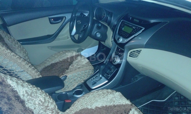 Hyundai Elantra 2011, 106,000 km - 1.6 л - Bakı