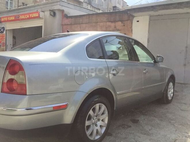 Volkswagen Passat 2004, 150,000 km - 1.8 l - Bakı