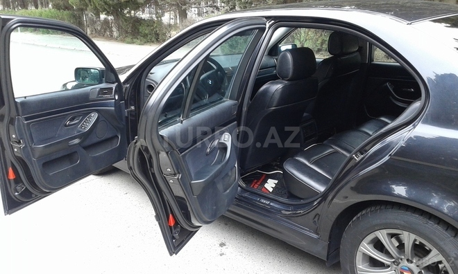 BMW 528 1997, 165,000 km - 2.8 l - Sumqayıt