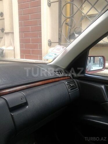Mercedes E 200 1999, 209,000 km - 2.0 л - Gəncə