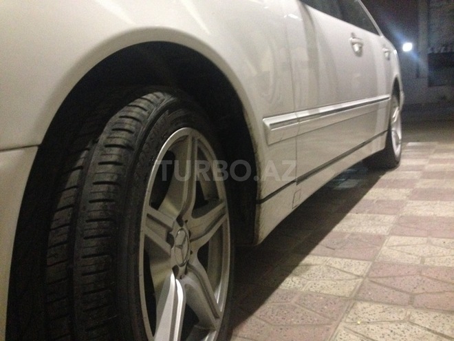 Mercedes E 320 1999, 202,222 km - 3.2 l - Bakı