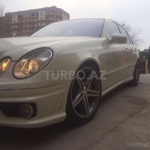 Mercedes E 280 2007, 124,999 km - 2.8 l - Bakı
