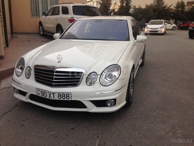 Mercedes E 280 2007, 124,999 km - 2.8 l - Bakı