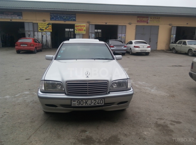 Mercedes C 240 1998, 285,000 km - 2.4 l - Bakı