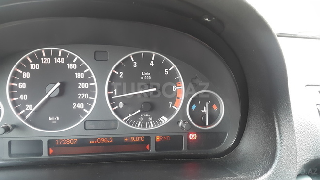 BMW X5 2003, 170,000 km - 4.4 l - Bakı