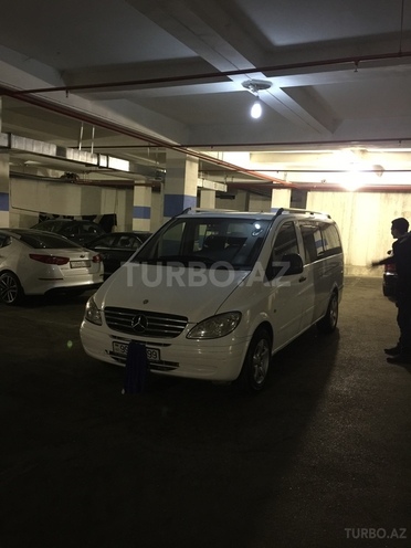 Mercedes V 220 2004, 153,000 km - 0.6 l - Bakı