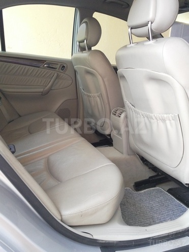 Mercedes C 200 2001, 213,483 km - 2.0 l - Tovuz