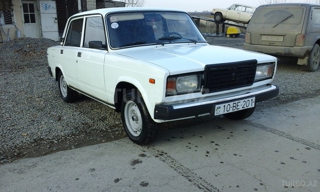 LADA (VAZ) 2107 2004, 254,000 km - 1.6 л - Sabirabad