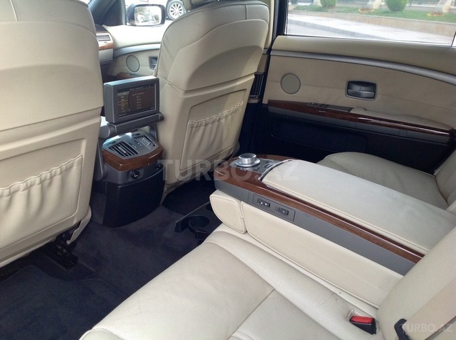 BMW 750 2006, 130,000 km - 4.8 l - Bakı