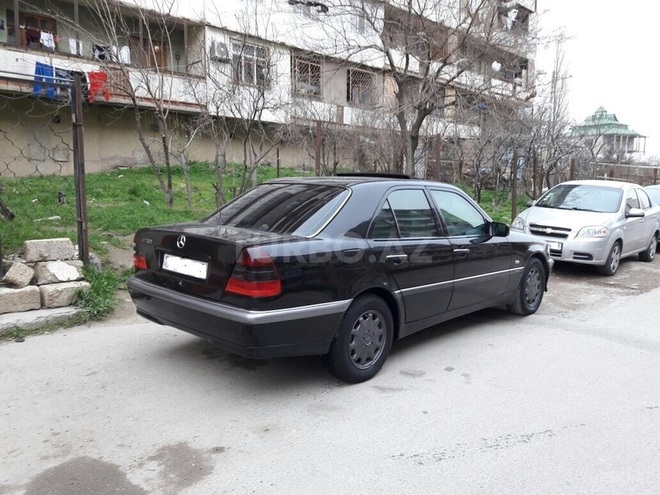 Mercedes C 180 1999, 289,560 km - 1.8 l - Bakı