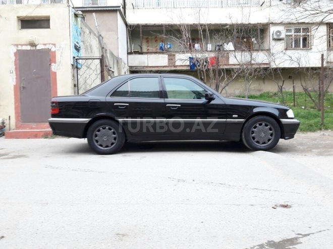 Mercedes C 180 1999, 289,560 km - 1.8 l - Bakı