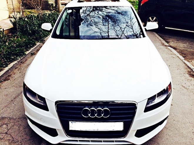 Audi A4 2011, 137,000 km - 2.0 l - Bakı