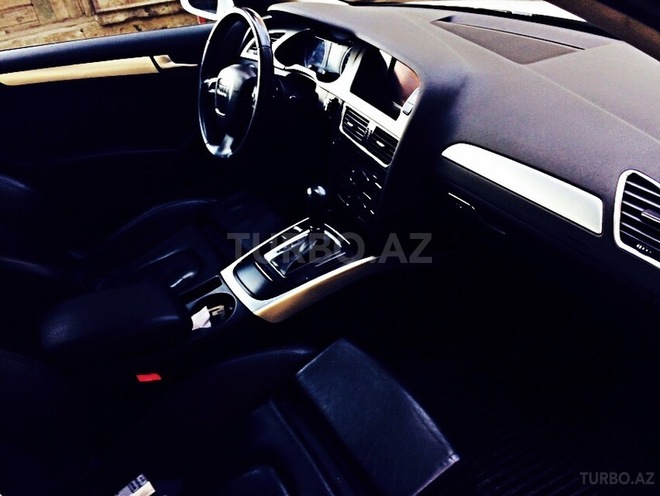 Audi A4 2011, 137,000 km - 2.0 l - Bakı