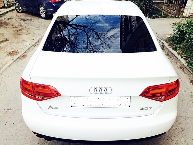 Audi A4 2011, 137,000 km - 2.0 l - Bakı