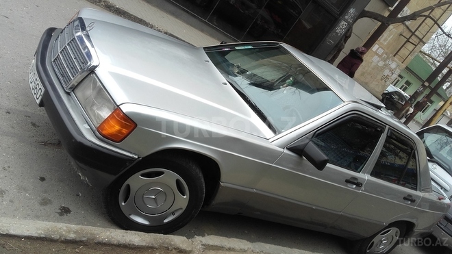 Mercedes 190 1991, 260,000 km - 2.0 л - Sumqayıt