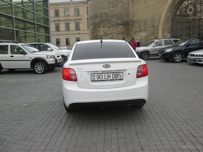Kia Rio 2011, 113,000 km - 1.4 l - Bakı