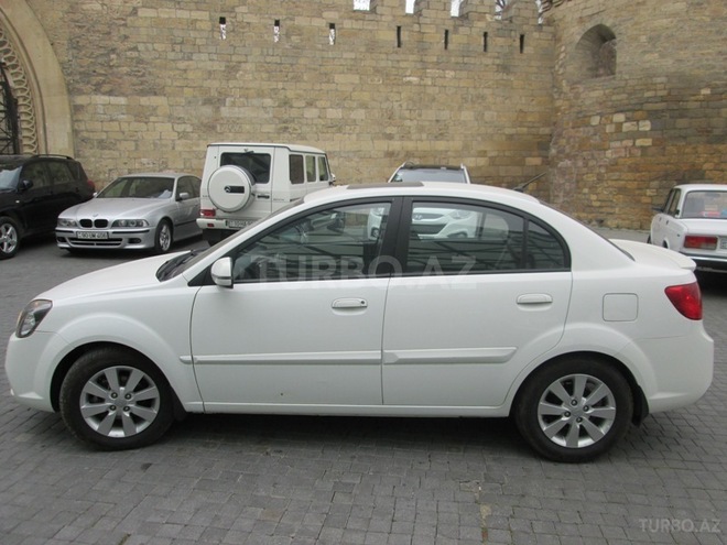 Kia Rio 2011, 113,000 km - 1.4 l - Bakı