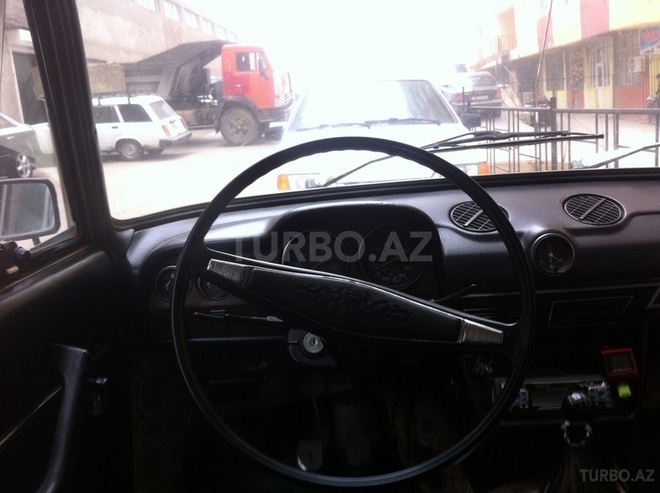 LADA (VAZ) 2106 1988, 411,280 km - 1.3 l - Bakı
