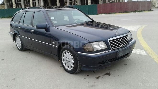 Mercedes C 250 1997, 250,000 km - 2.5 l - Sumqayıt