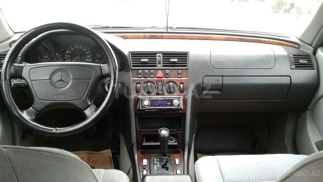 Mercedes C 250 1997, 250,000 km - 2.5 l - Sumqayıt
