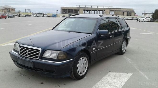 Mercedes C 250 1997, 250,000 km - 2.5 l - Sumqayıt