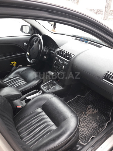 Ford Mondeo 2004, 33,000 km - 2.0 l - Bakı