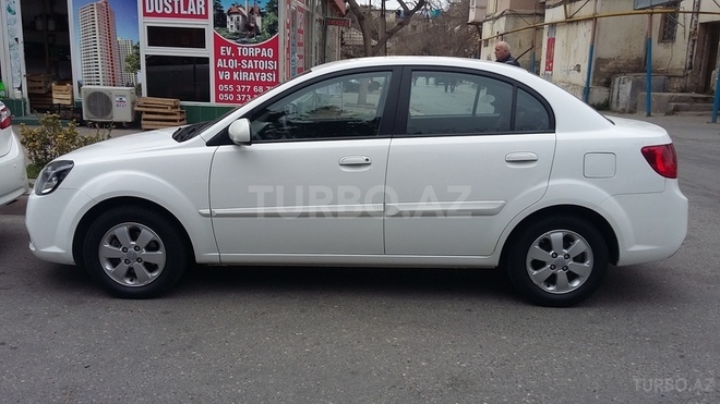 Kia Rio 2010, 56,000 km - 1.4 l - Bakı