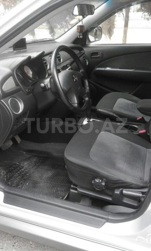 Mitsubishi Outlander 2002, 117,000 km - 2.4 l - Sumqayıt