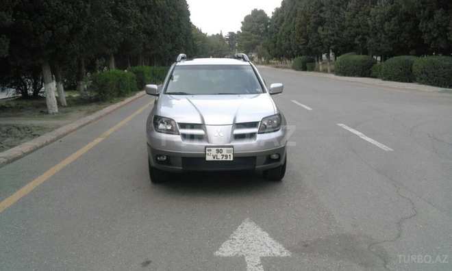 Mitsubishi Outlander 2002, 117,000 km - 2.4 l - Sumqayıt