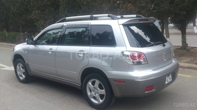 Mitsubishi Outlander 2002, 117,000 km - 2.4 l - Sumqayıt