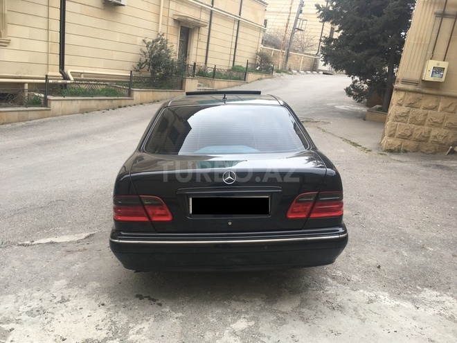 Mercedes E 320 1999, 204,540 km - 3.2 l - Bakı