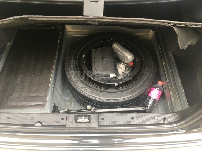 Mercedes E 320 1999, 204,540 km - 3.2 l - Bakı