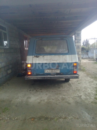 RAF  1985, 76,000 km - 2.4 l - Neftçala