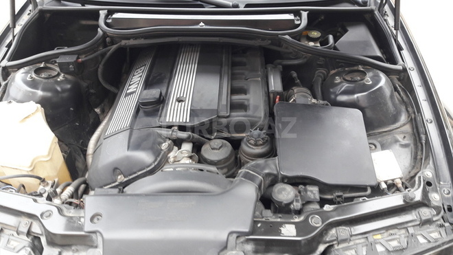 BMW 320 2001, 190,000 km - 2.2 л - Bakı