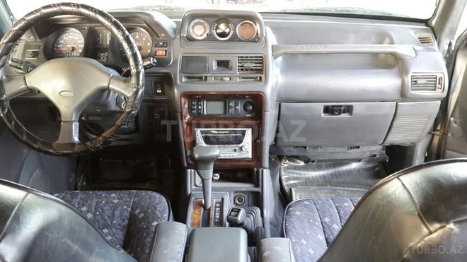 Mitsubishi Pajero 1995, 123,400 km - 2.8 l - Biləsuvar
