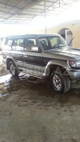 Mitsubishi Pajero 1995, 123,400 km - 2.8 l - Biləsuvar