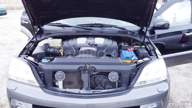 Kia Sorento 2005, 282,000 km - 2.5 l - Sumqayıt