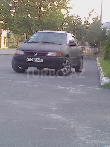 Opel Astra 1992, 410,000 km - 1.6 l - Balakən
