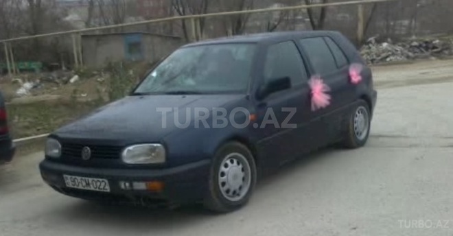 Volkswagen Golf 1994, 200,000 km - 1.8 l - Bakı