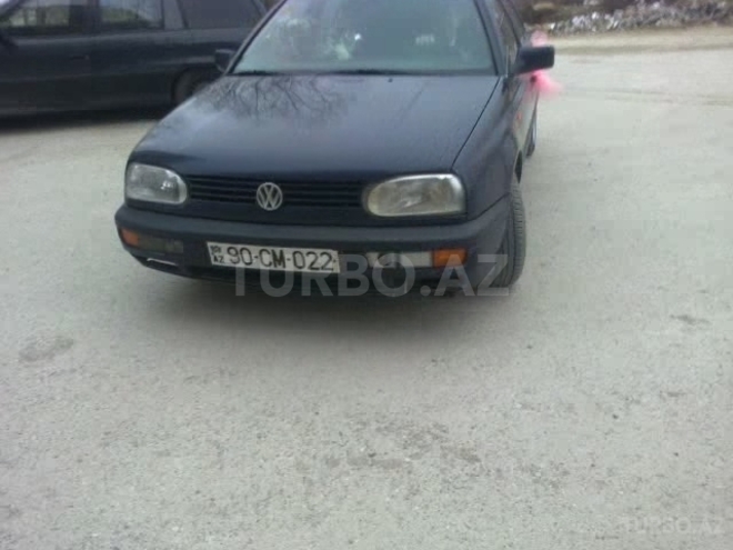 Volkswagen Golf 1994, 200,000 km - 1.8 l - Bakı