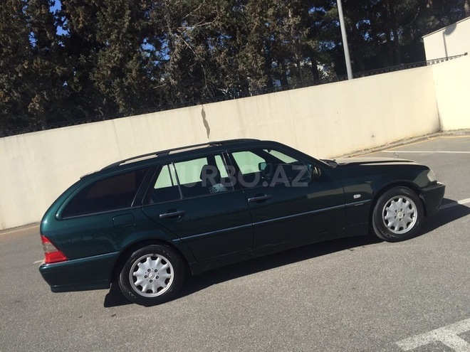 Mercedes C 180 1997, 232,000 km - 1.8 l - Sumqayıt