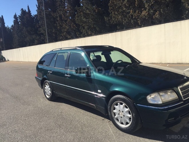 Mercedes C 180 1997, 232,000 km - 1.8 l - Sumqayıt